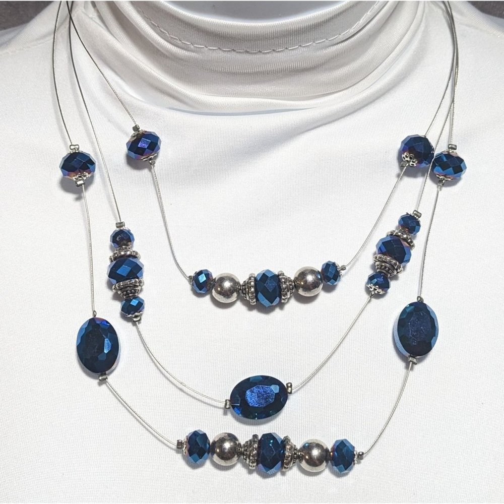 Metallic Blue Floating Necklace